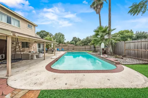 Exterior - 22303 Meadowrock Dr, Spring, TX 77389 photo 3 of 4