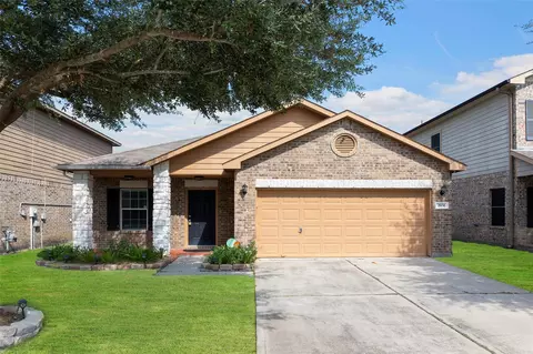 2031 Beacon Chase Ct, Spring, TX 77373 photo 1