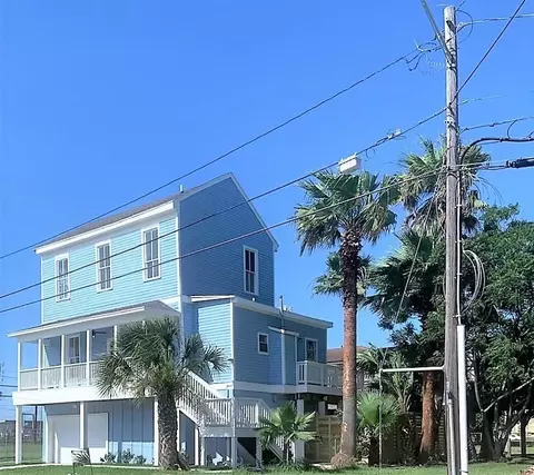 114 17th St, Galveston, TX 77550