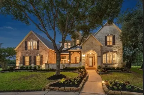 8911 Bluehaw Mdw Ln, Katy, TX 77494