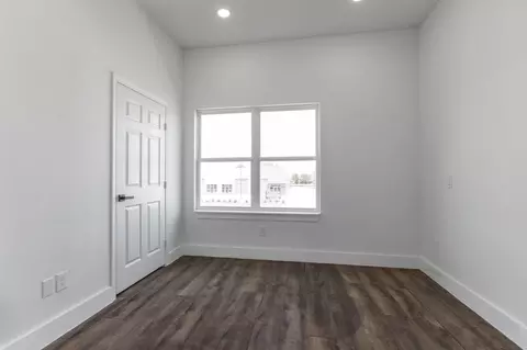 Bedroom - 18846 Elegance Ave, Spring, TX 77379 photo 5 of 6