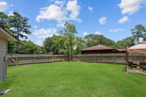 Exterior - 4026 Oxhill Rd, Spring, TX 77388 photo 7 of 8