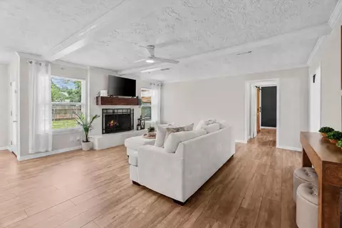 Living - 4026 Oxhill Rd, Spring, TX 77388 photo 2 of 2