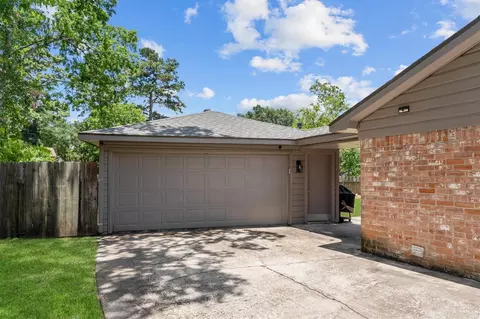 Exterior - 4026 Oxhill Rd, Spring, TX 77388 photo 8 of 8