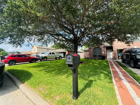 30702 Country Meadows Dr, Tomball, TX 77375