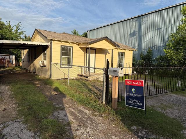 11914 Anchick St, Houston, TX 77076