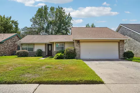 10219 Sand Pass Ln, Houston, TX 77064