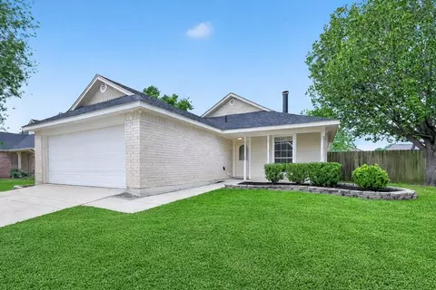 12210 White River Dr, Tomball, TX 77375