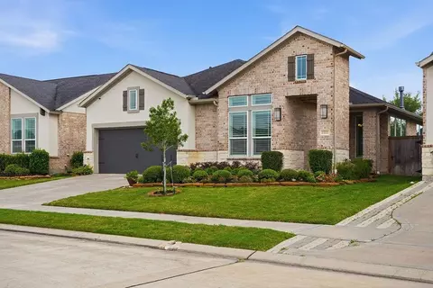 13227 Fairfield Arbor Dr, Houston, TX 77059
