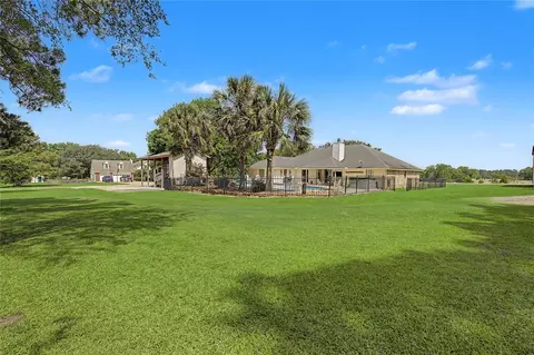 Exterior - 16558 Green Meadow Loop, Willis, TX 77318 photo 10 of 11