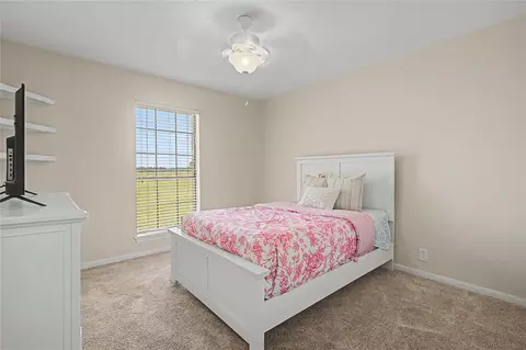 Bedroom - 16558 Green Meadow Loop, Willis, TX 77318 photo 4 of 5