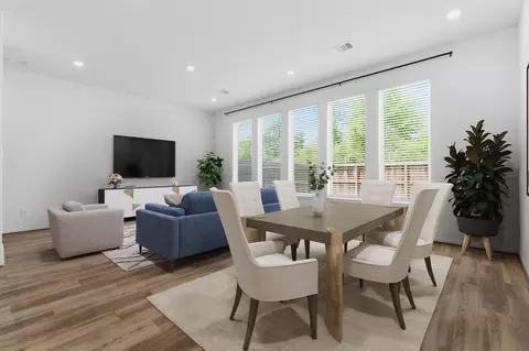 Dining - 500 Dry Fork Ln, Conroe, TX 77304 photo 1 of 1