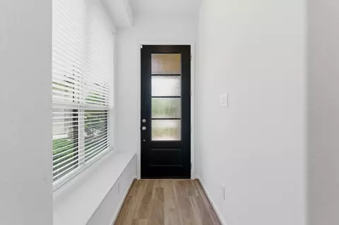 Entry Way - 500 Dry Fork Ln, Conroe, TX 77304 photo 2 of 5