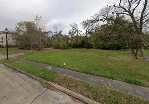 5506 Mcculloch Cir, Houston, TX 77056
