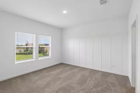 Bedroom - 7930 Jade Crest Dr, Angleton, TX 77515 photo 2 of 14