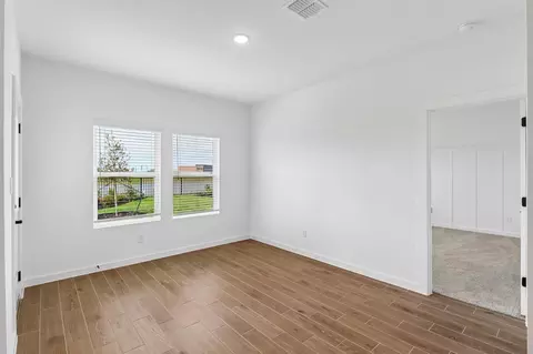 Bedroom - 7930 Jade Crest Dr, Angleton, TX 77515 photo 1 of 14