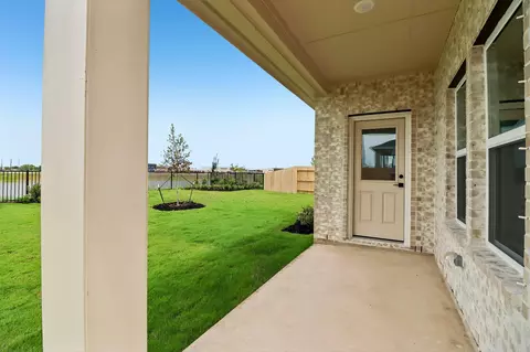 Exterior - 7930 Jade Crest Dr, Angleton, TX 77515 photo 3 of 3