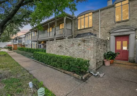 2585 Marilee Ln #3, Houston, TX 77057