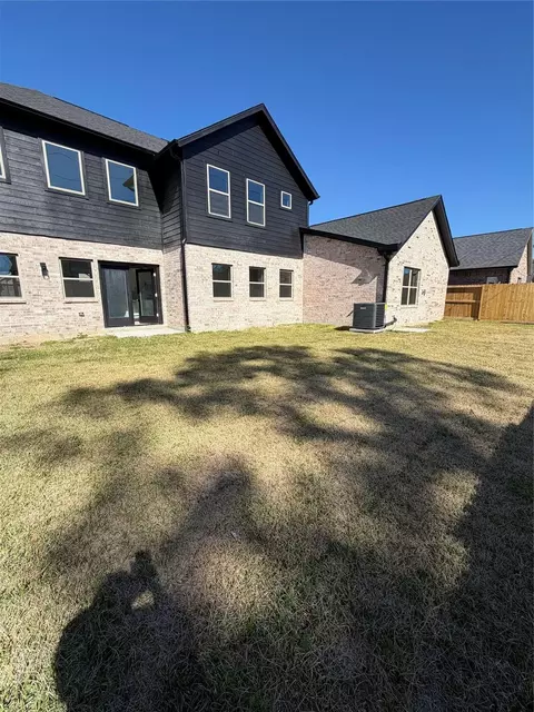 Exterior - 2523 Liguria Ln, Spring, TX 77388 photo 4 of 6