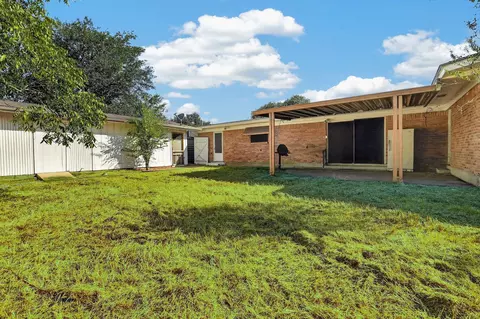 Exterior - 2312 Kent St, Bryan, TX 77802 photo 3 of 6