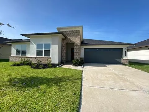 7023 Sunbreeze Ln, Booth, TX 77469