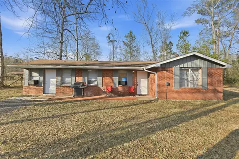 160 Scarlett Dr, Shepherd, TX 77371