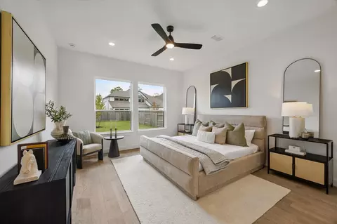 Bedroom - 431 Venado View Ct, Conroe, TX 77304 photo 1 of 2