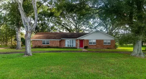 16011 Highway 36, Needville, TX 77461