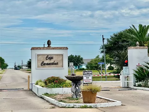0 Thunderbird Dr, Palacios, TX 77465