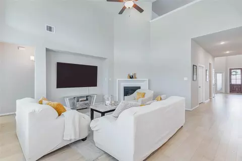 2806 Kingly Pine Trl, Conroe, TX 77385