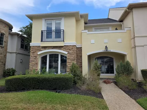 14454 Summerleaf Ln, Houston, TX 77077