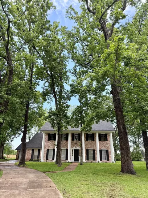 251 Saint Cloud Dr, Friendswood, TX 77546