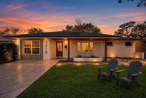 4218 T C Jester Blvd, Houston, TX 77018