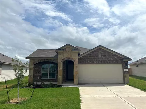 2005 Chief St, Bryan, TX 77807 photo 1