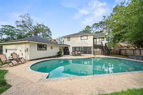 600 Hampton Hall Ln, Conroe, TX 77302