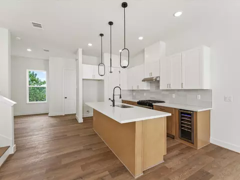 1804 Del Norte #B, Houston, TX 77018