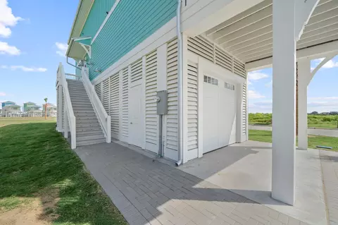 Other - 683 Seaside Dr, Crystal Beach, TX 77650 photo 1 of 11