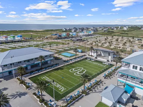 Other - 683 Seaside Dr, Crystal Beach, TX 77650 photo 3 of 11