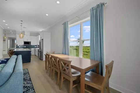 Dining - 683 Seaside Dr, Crystal Beach, TX 77650 photo 1 of 1