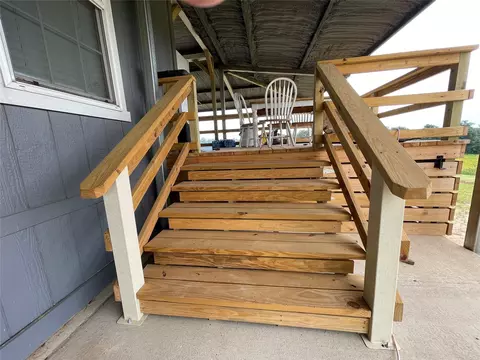 Exterior - 6086 Fm 1511, Centerville, TX 75833 photo 6 of 10