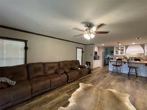 Living - 6086 Fm 1511, Centerville, TX 75833 photo 1 of 2