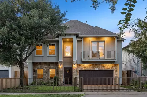 6010 Tyne St, Houston, TX 77007