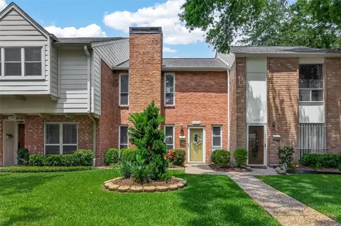 10252 Longmont Dr #45/4, Houston, TX 77042
