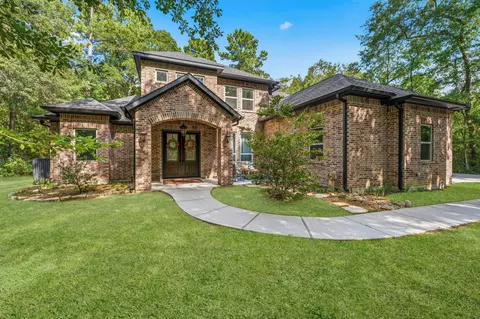 248 Fire Sky Rd, Huntsville, TX 77340