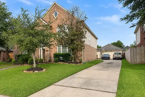 15827 Maple Shores Dr, Houston, TX 77044