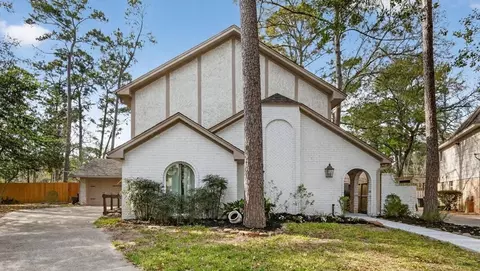 11735 Glenway Dr, Houston, TX 77070