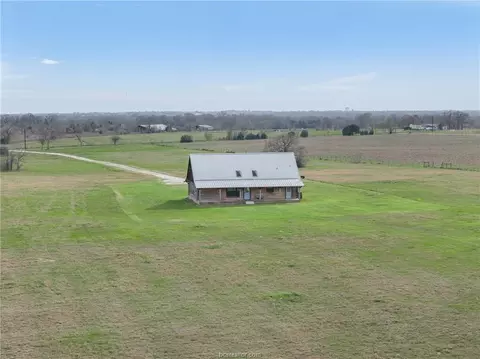 8501 Grassbur Rd, Bryan, TX 77808