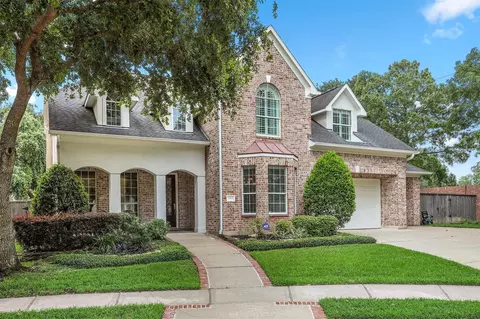 2502 Blossom Bay Ct, Houston, TX 77059