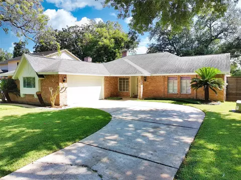 3115 W Creek Club Dr, Missouri City, TX 77459