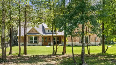 244 Grand Vw, Huntsville, TX 77340